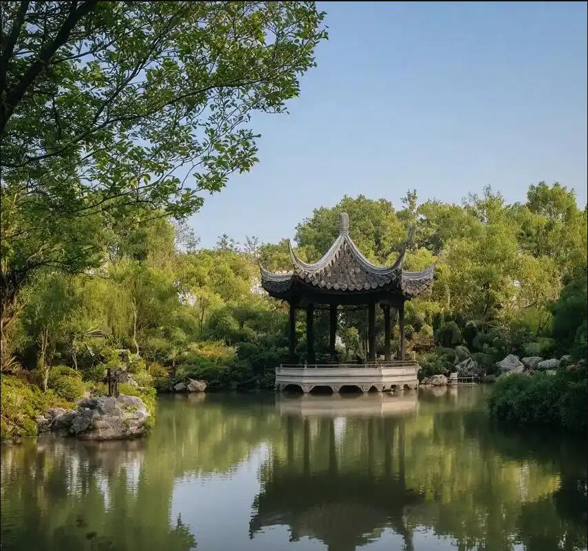 西安灞桥离开餐饮有限公司